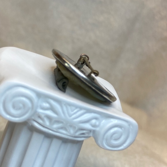 VINTAGE SILVER CAMEO ABALONE MOTHER OF PEARL ITALY Sterling 1850-1900’s C-clasp - Picture 8 of 12